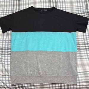 H&M Black and Blue Short Sleeve Tee